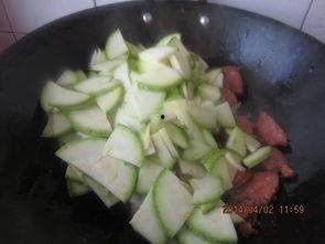 长期吃小白瓜好吗,长期食用小白瓜的健康益处解析