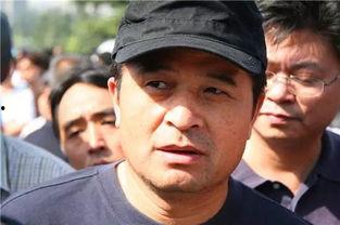 吃瓜群众李大头